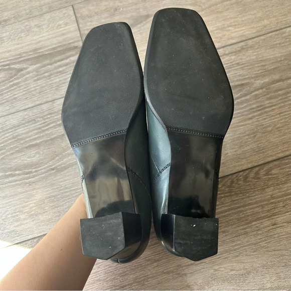 Naturalizer Sharon Green Soft Smooth Leather Slip On Loafer Heels - Picture 13 of 16